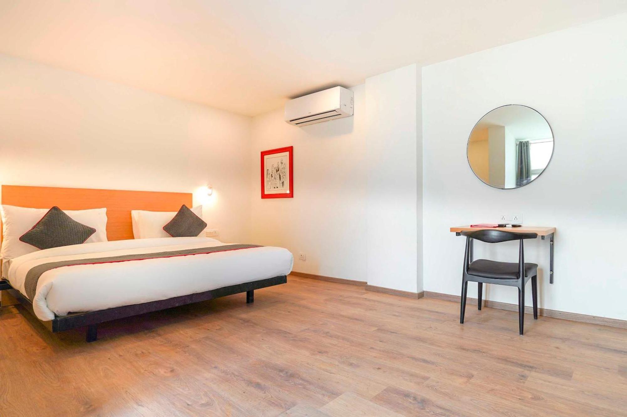 Townhouse O Hotel Aditya Residency Near Parthala Over Bridge Sector 121 Noida Indirapuram Exterior foto