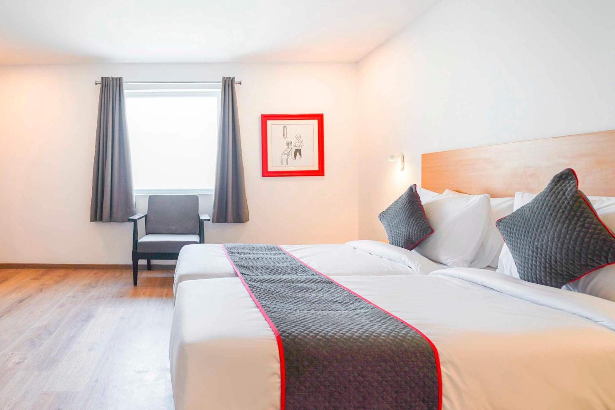 Townhouse O Hotel Aditya Residency Near Parthala Over Bridge Sector 121 Noida Indirapuram Exterior foto